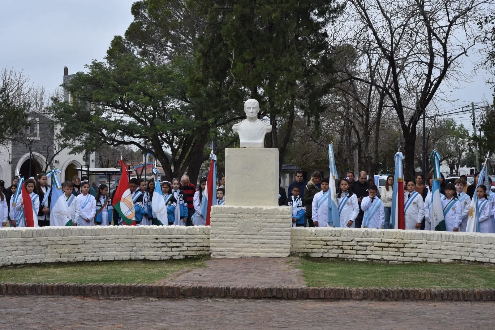 La Paz conmemorará el Día de la Bandera con un acto en Plaza Belgrano